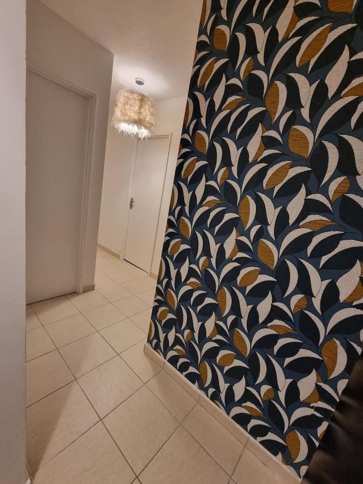 Grand Appartement 3 Chambres Disney - Paris - 82M2 Neuilly-sur-Marne Extérieur photo