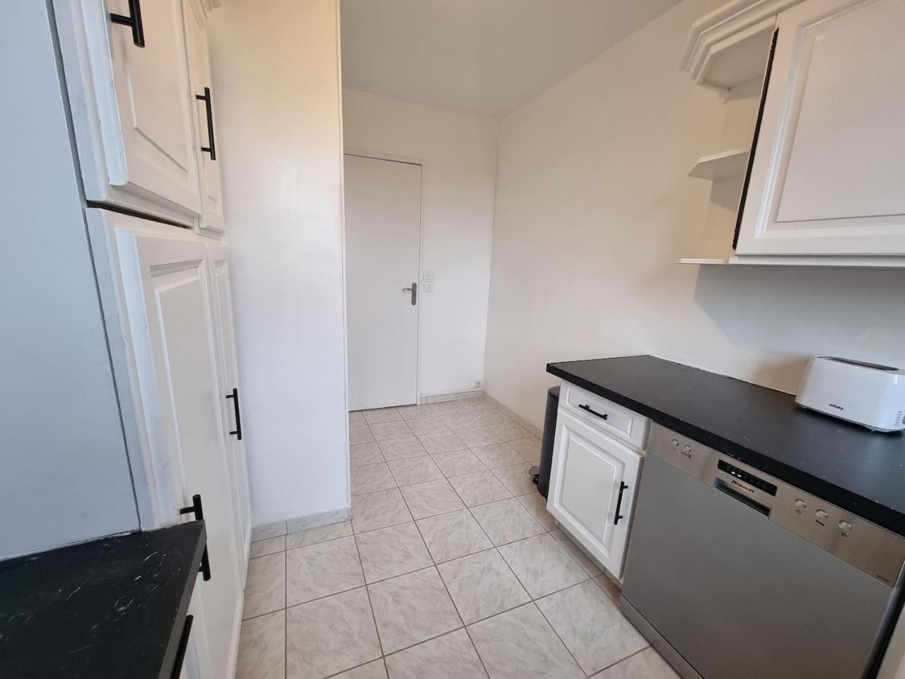 Grand Appartement 3 Chambres Disney - Paris - 82M2 Neuilly-sur-Marne Extérieur photo