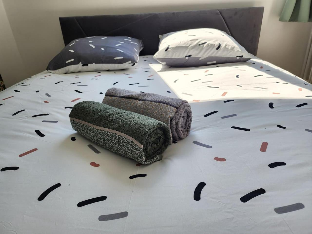 Grand Appartement 3 Chambres Disney - Paris - 82M2 Neuilly-sur-Marne Extérieur photo